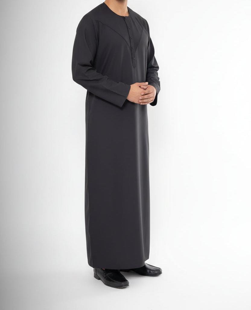 Emirati Thobes