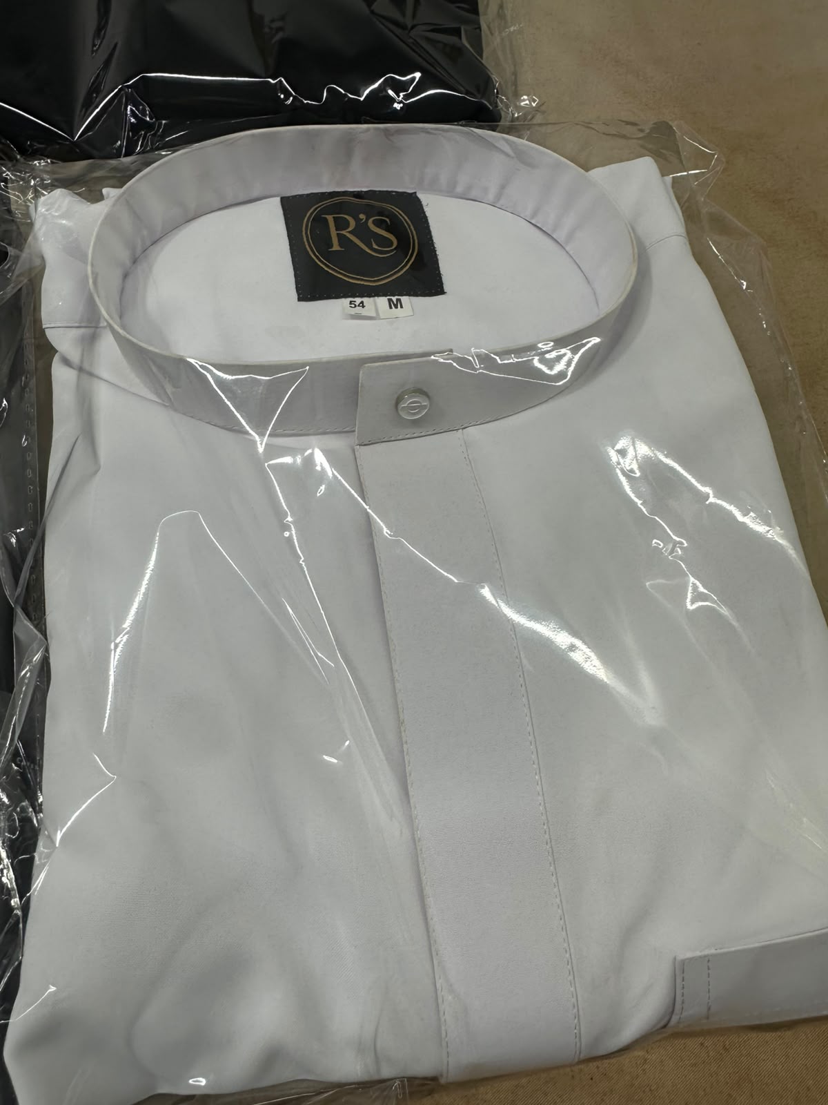 T1-012 Plain White Saudi Thobe