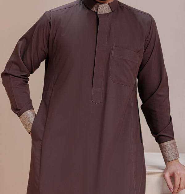 T1-005  Brown Designer Thobe