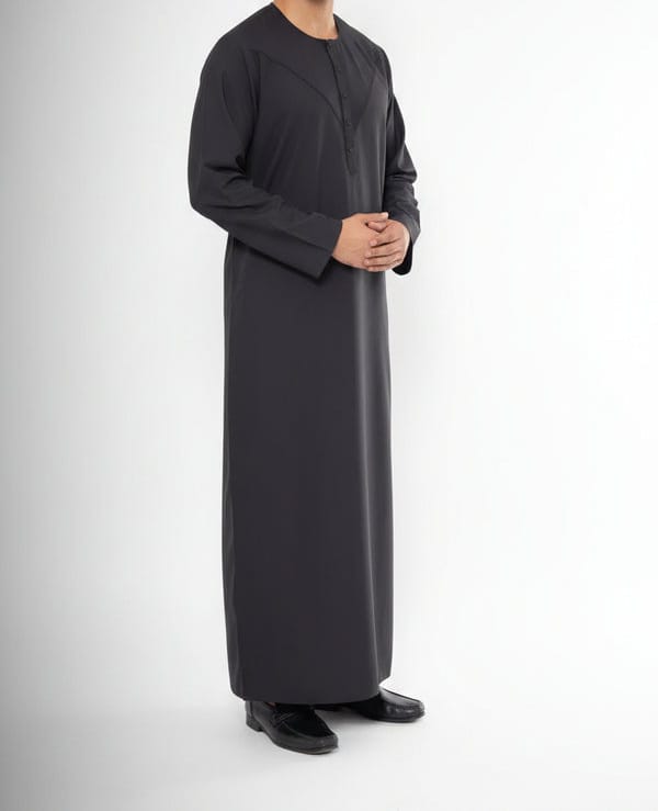 T1-008 Black Emirati Thobe