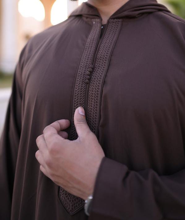 T1-015 Embroidered Brown Hoodie Thobe