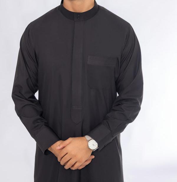 T1-011 Plain Black Saudi Thobes