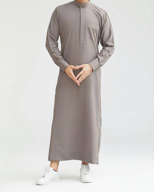 T1-013 Plain Light Grey Saudi Thobe
